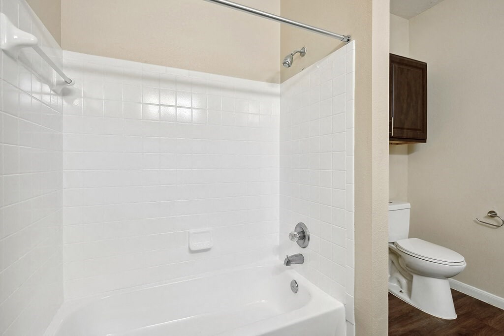 Fountains At Tidwell Apartments & The Enclave, 2303 W. Tidwell Rd